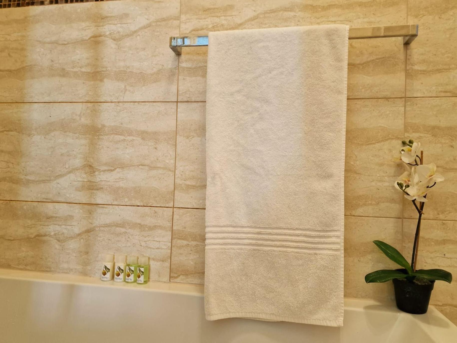 Cozy Flat, 5 Minute Walk To Oxford Circus Διαμέρισμα Λονδίνο Εξωτερικό φωτογραφία